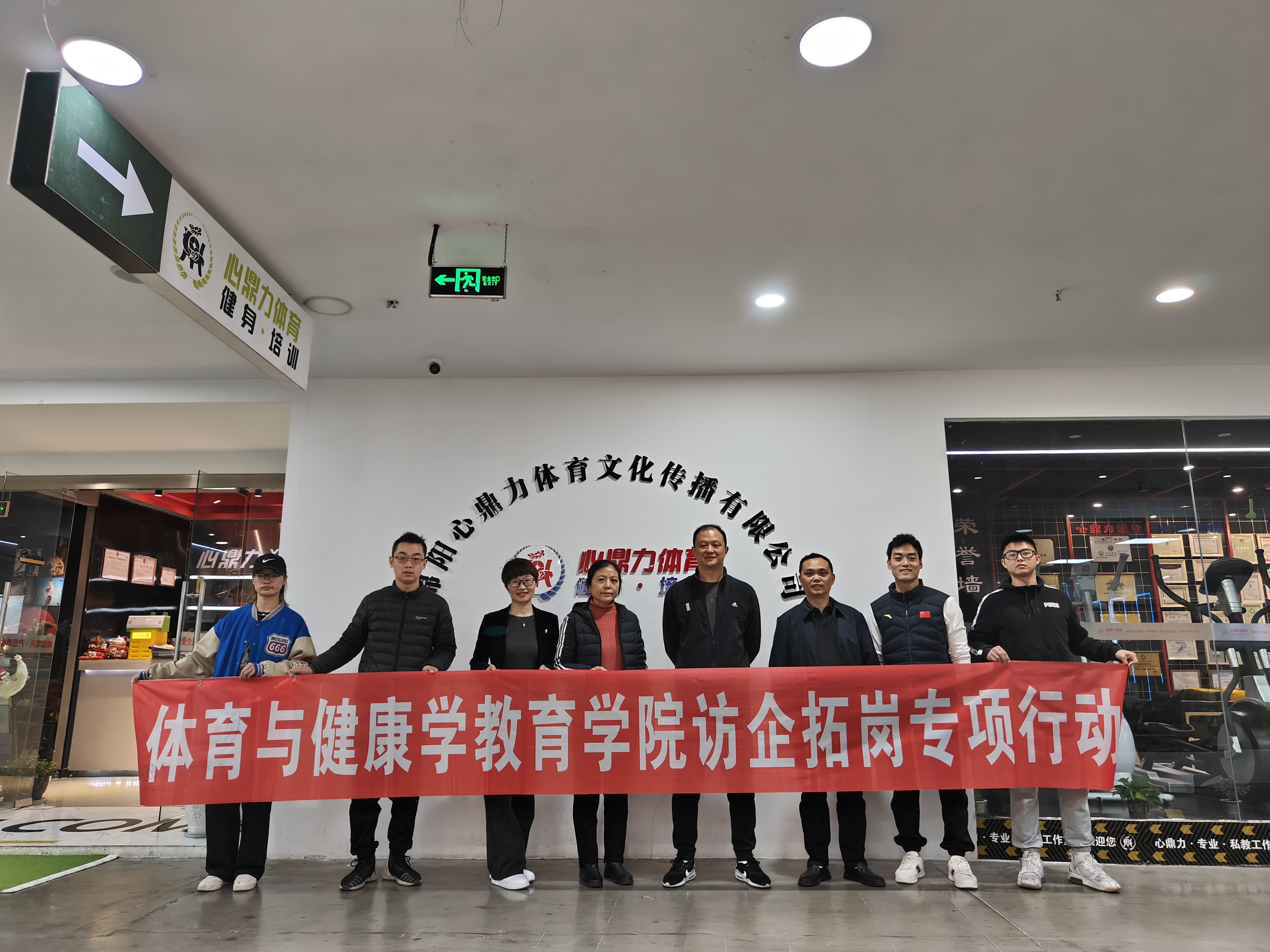 说明: DAF2571C0A2A01EE53CA4F3C8F58D90C 说明: DAF2571C0A2A01EE53CA4F3C8F58D90C